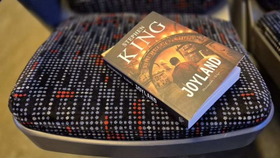 Zimowa aura wygrała z Kingiem ;)